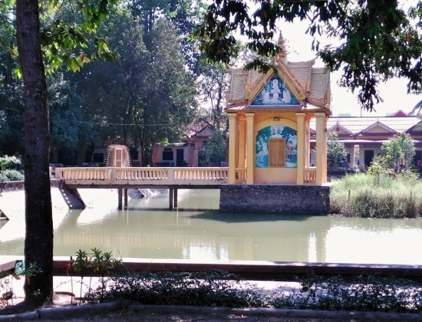 Templo en el estanque